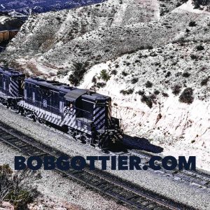 AT&SF EMD GP7 No. 2680 Nearing Summit in the Cajon Pass